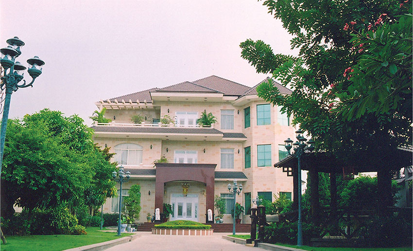 Villa